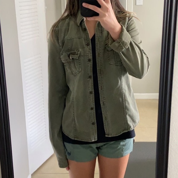 A&F Utility Button Down Jacket - Picture 5 of 9